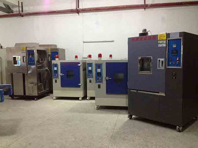 �ӱ�믟��ϻ��C